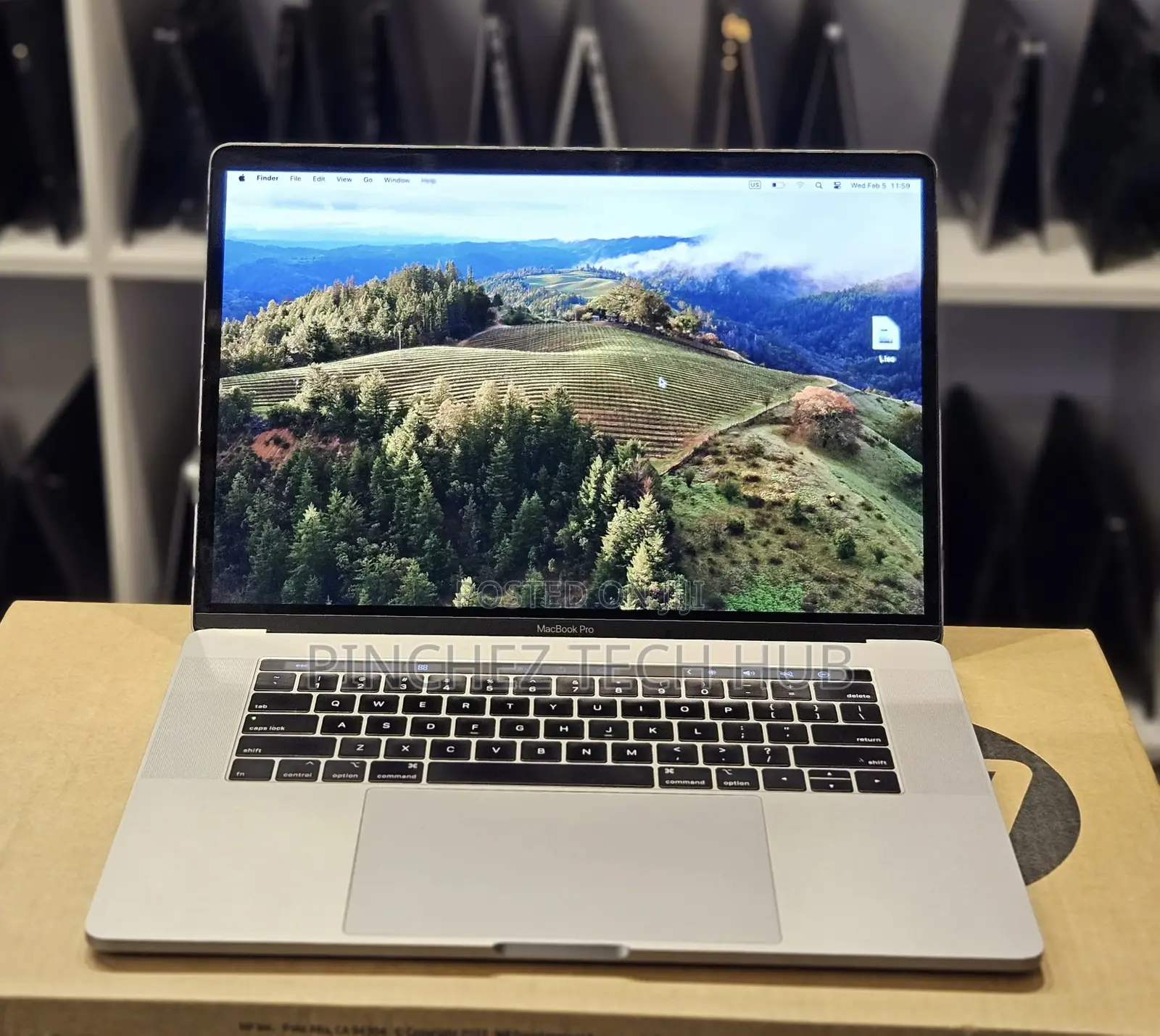 Laptop Apple MacBook Pro 2018 32GB Intel Core I9 SSD 1T