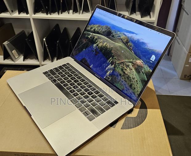 Laptop Apple MacBook Pro 2018 32GB Intel Core I9 SSD 1T - thumbnail 2