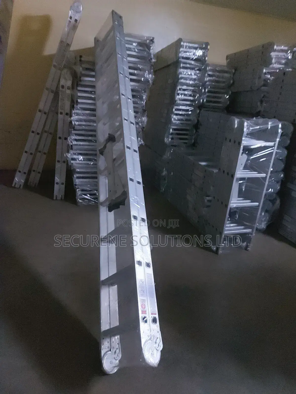 2by11/22ft Aluminum Extension Ladder,