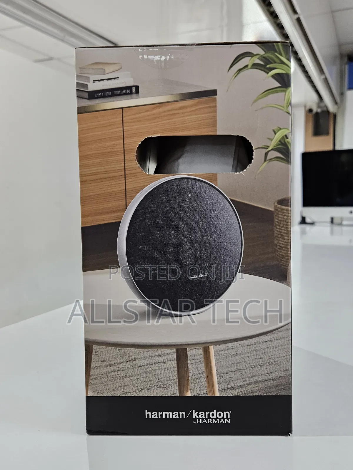 Harman Kardon Onyx Studio 9