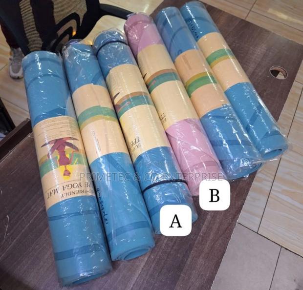 Non Slipery Yoga Mats - main view