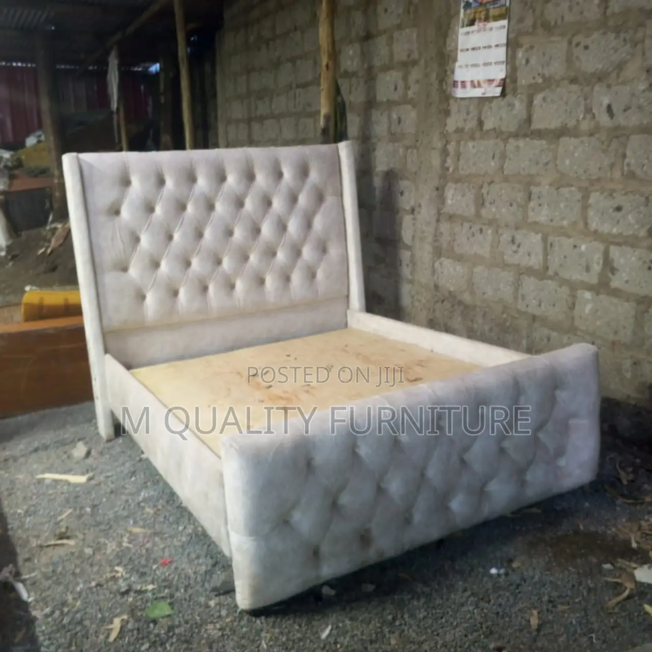 White Chesterfield Bed