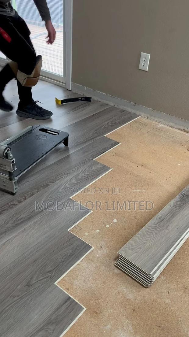 SPC Vinyl Floor Tiles | Durable Elegant Finish - main view
