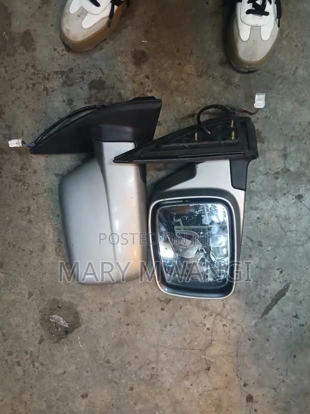 Ex Japan Nissan Xtrail Nt30 Sidemirror Available