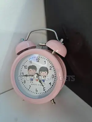 Old School Analog Clock – Manual Alarm With Big Numbers