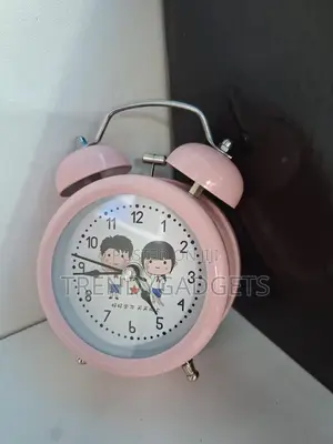 Old School Analog Clock – Manual Alarm With Big Numbers