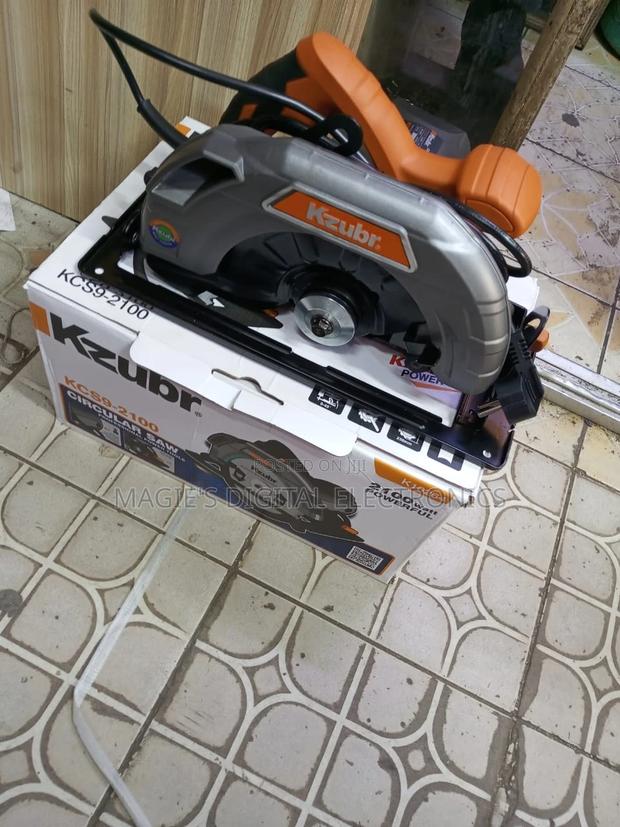 Best Quality 2100w Kzubr Circular Saw - main view