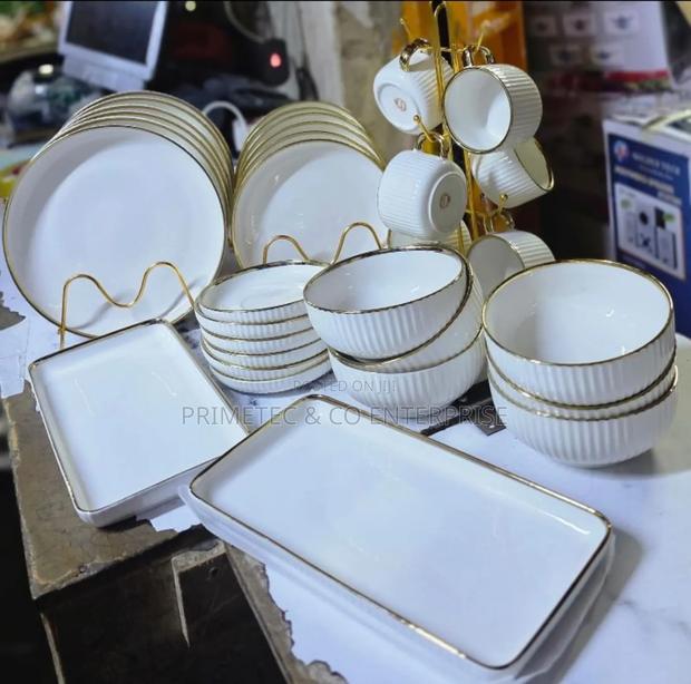 32 PCS Imperial Dinner Set - main view
