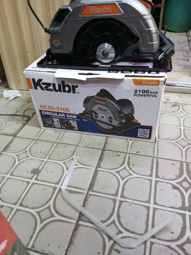 Most Appropriate 2100w Kzubr Circular Saw
