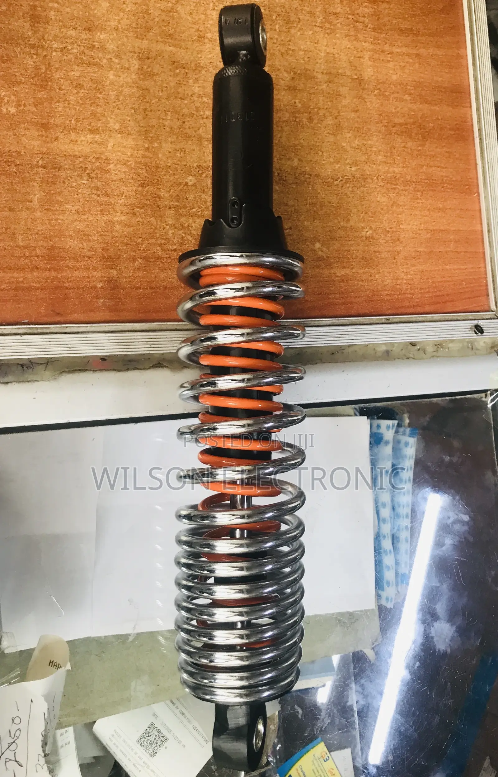 Bajaj Rear Wheel Motorbike Shock Absorber. 150cc