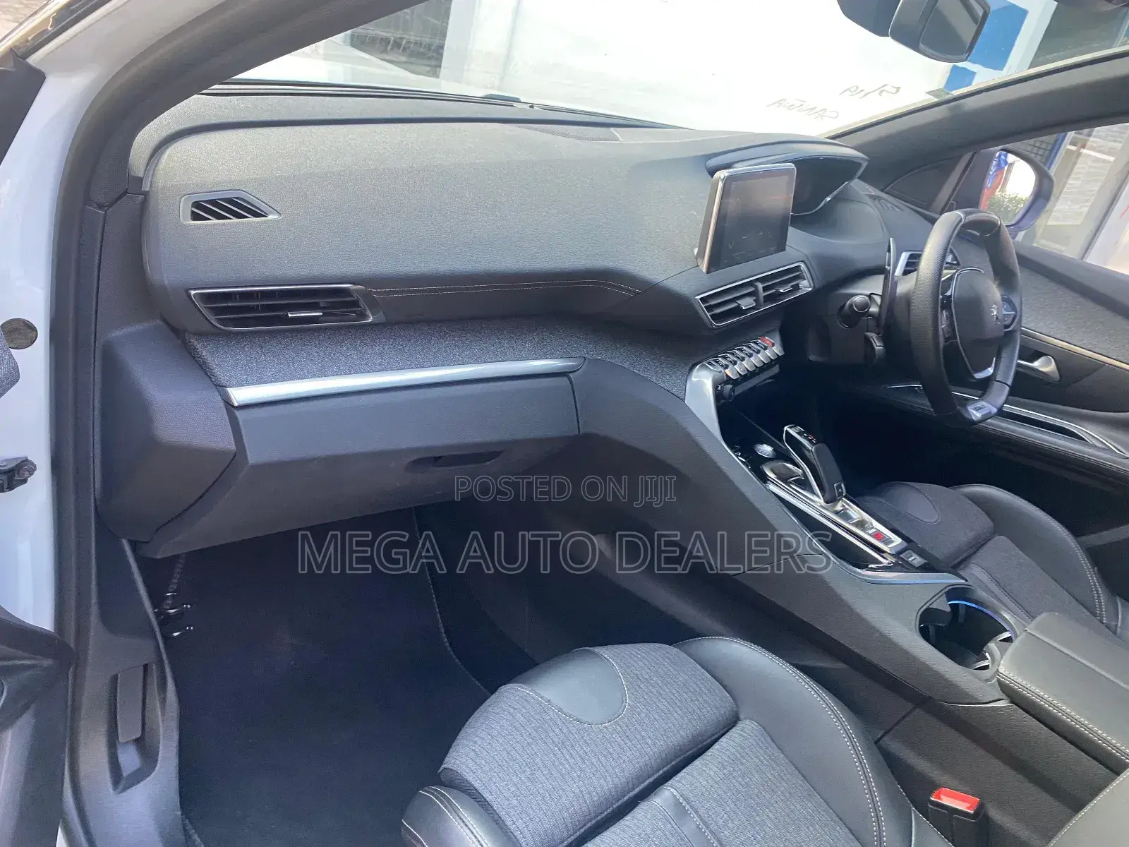Peugeot 3008 2018 White