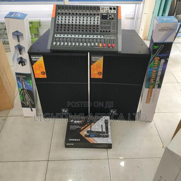 12 Channels Powered Mixer + (2) Ev 15" Mid Speakers Stand - main view