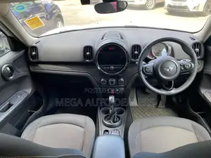Mini Countryman 2018 White