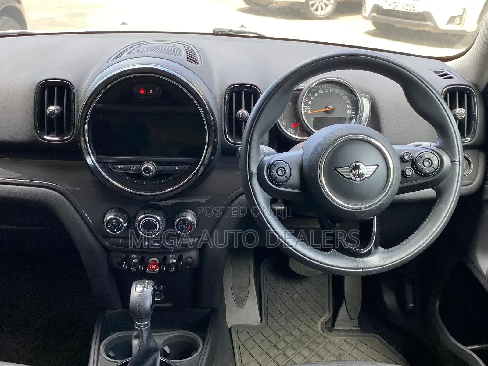Mini Countryman 2018 White