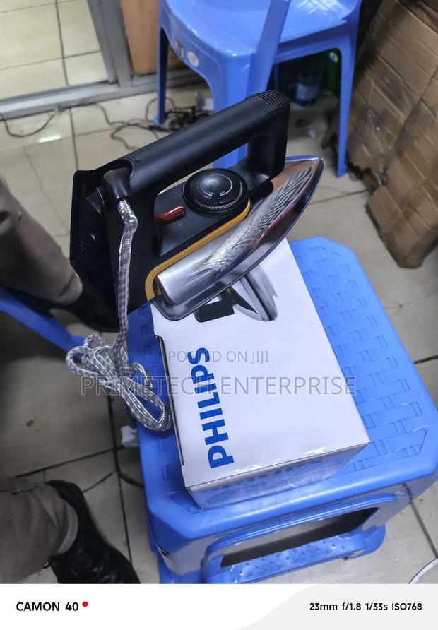 Philips 1000watts Iron Box - main view