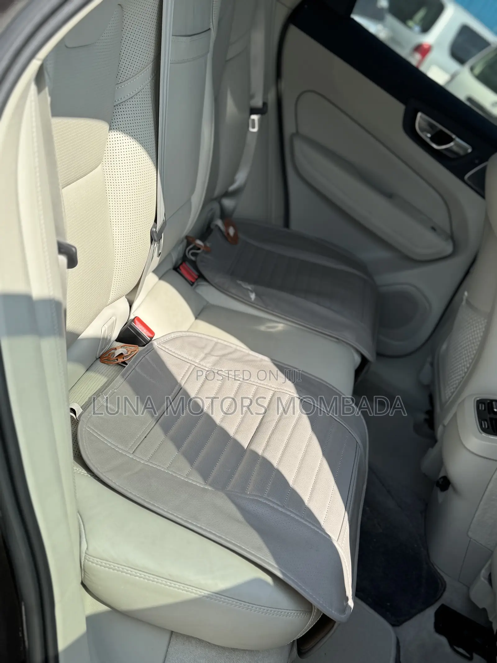 Volvo XC60 2019 Black