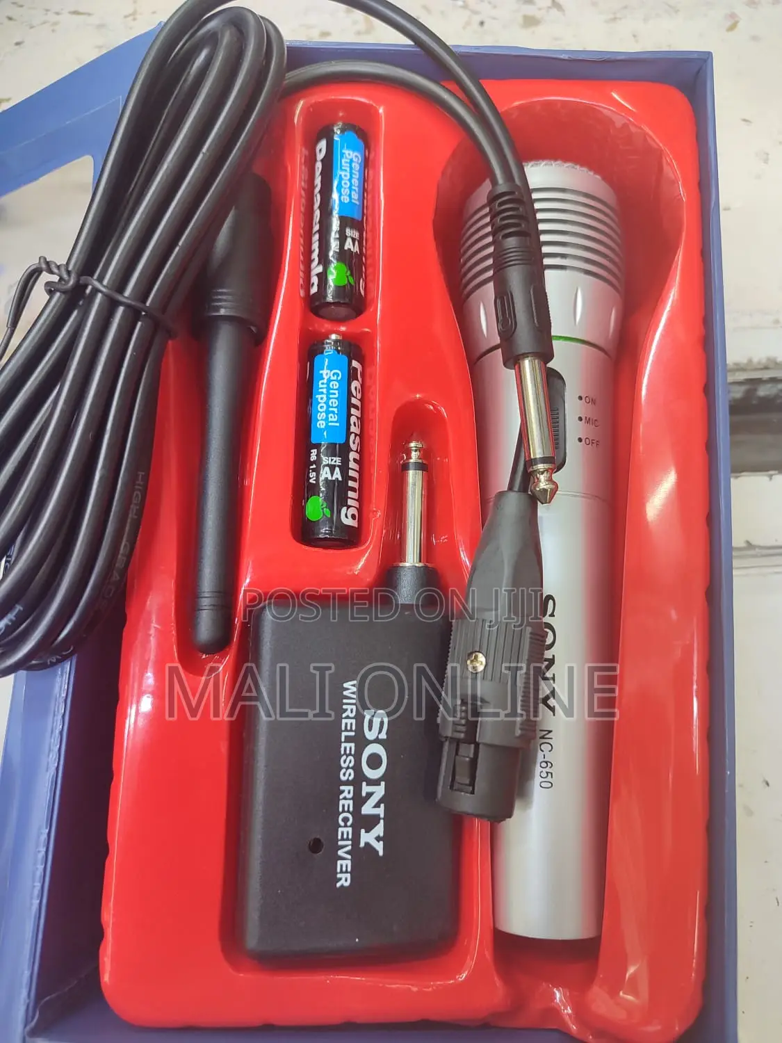 Sony Nc650 2-in-1 Wired & Wireless Microphone