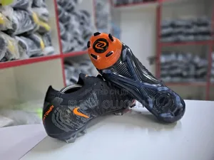 Quality Phantom Luna Soccer Boots Elite Fg Dark Grey