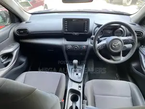 Toyota Yaris Cross 2020 Blue