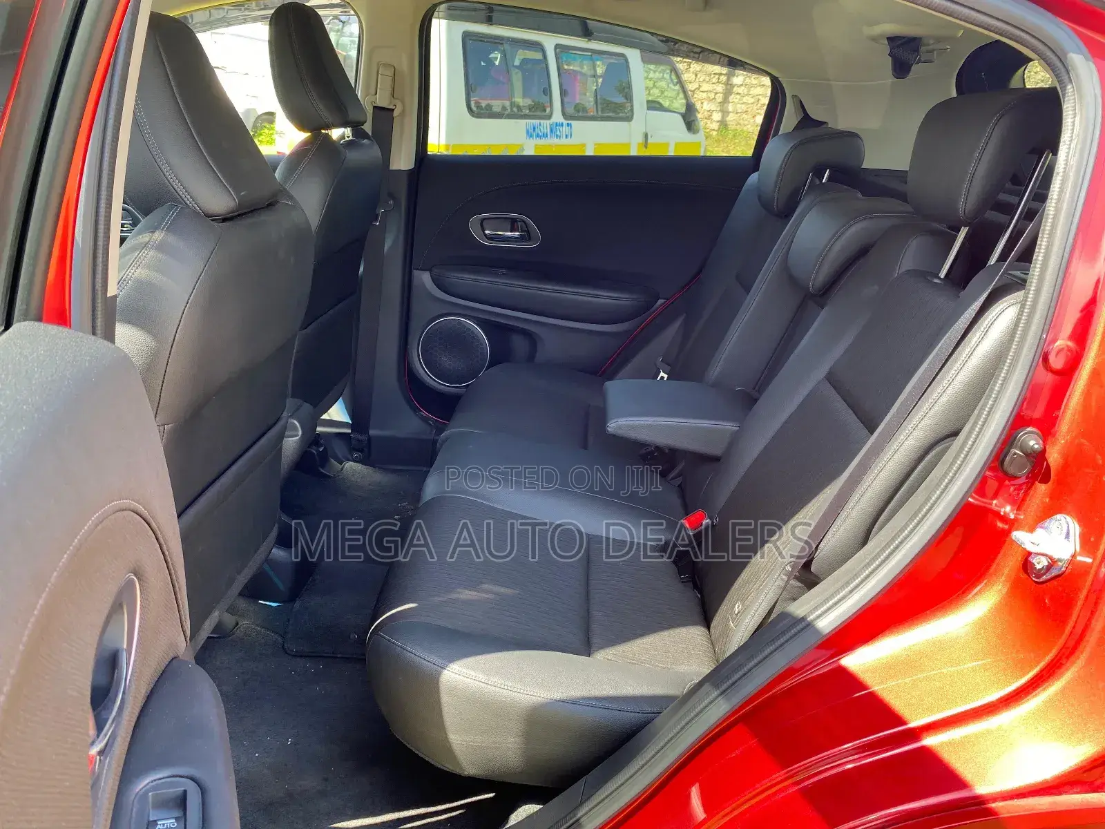 Honda Vezel 2018 Red