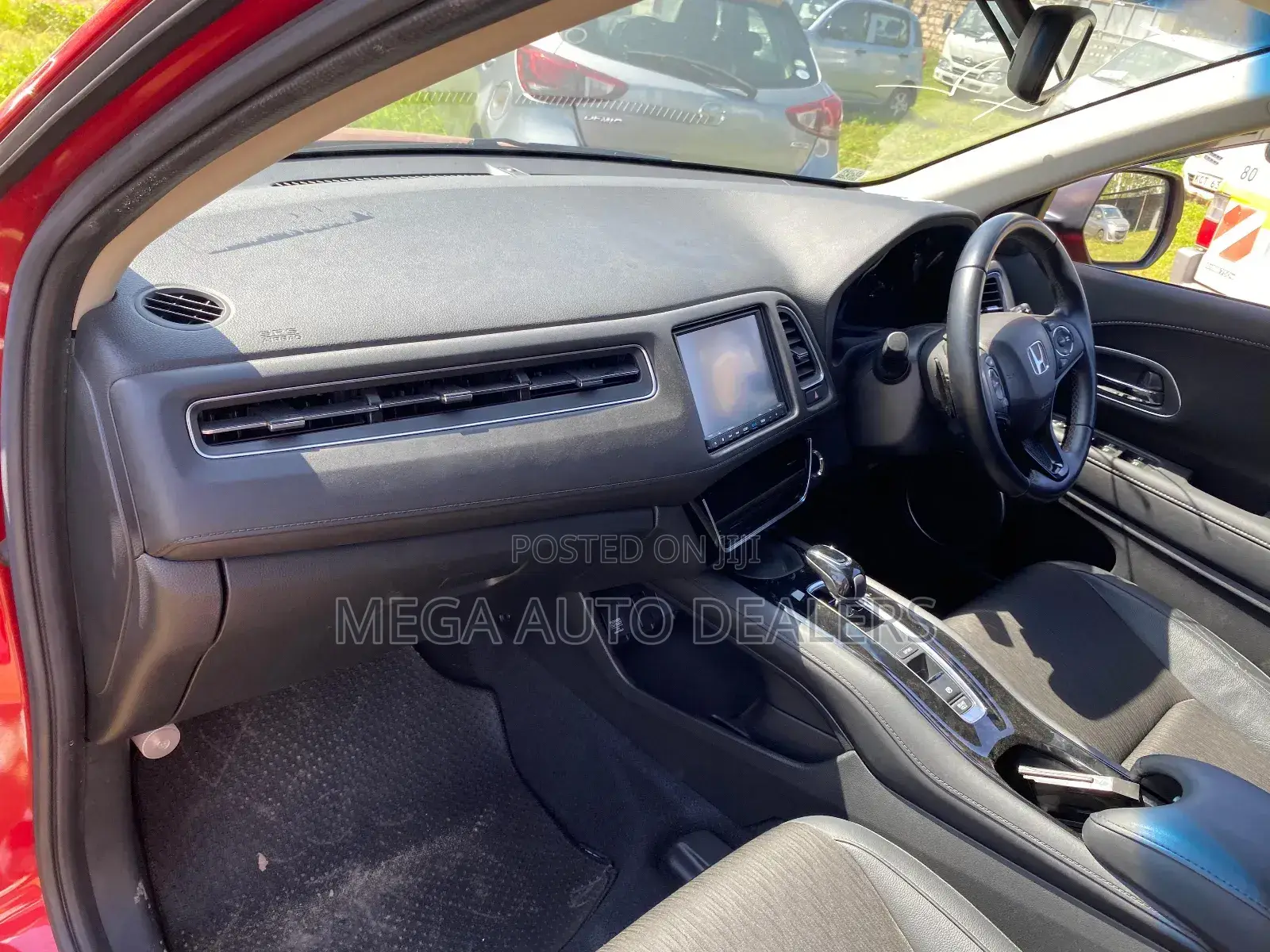 Honda Vezel 2018 Red