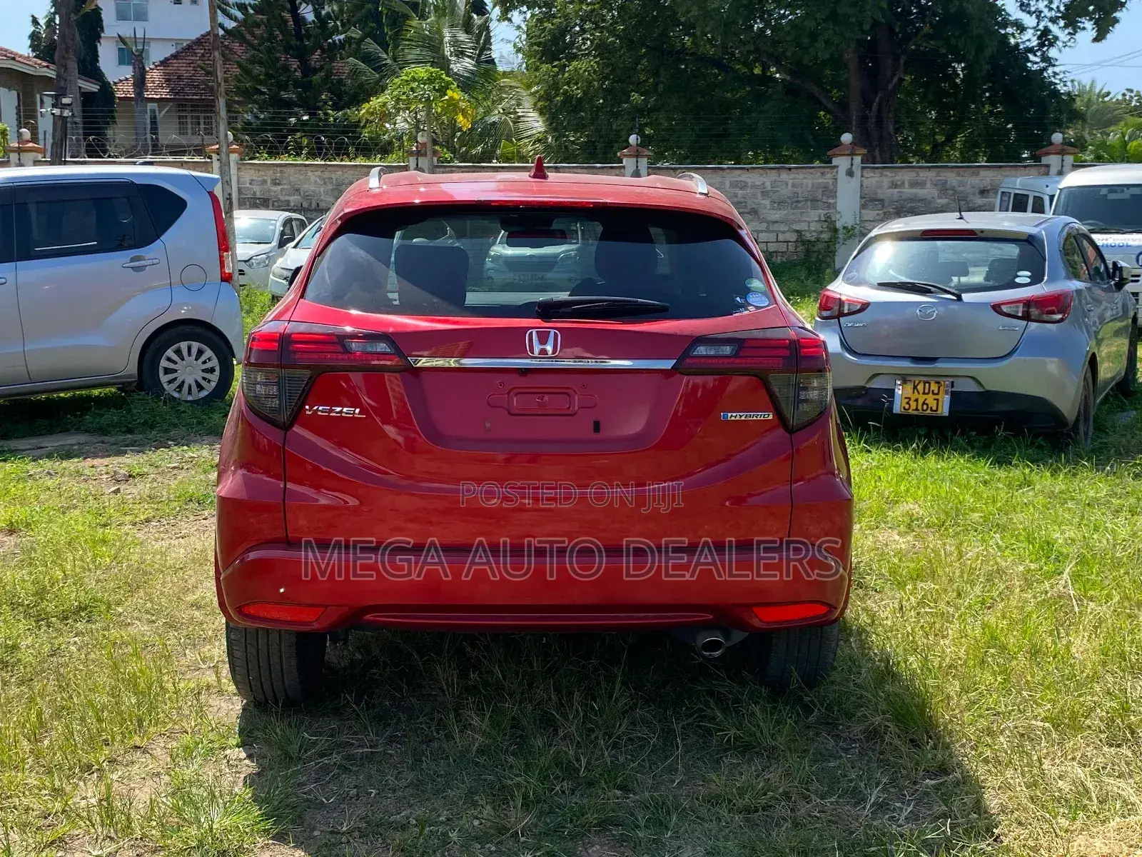 Honda Vezel 2018 Red