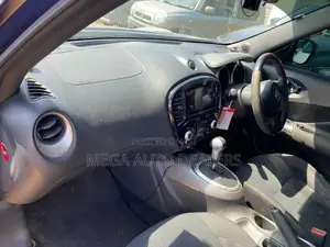 Nissan Juke 2018 Blue