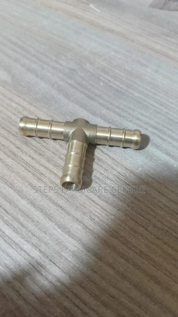 Gas Pipe T-Joint Connector - main view