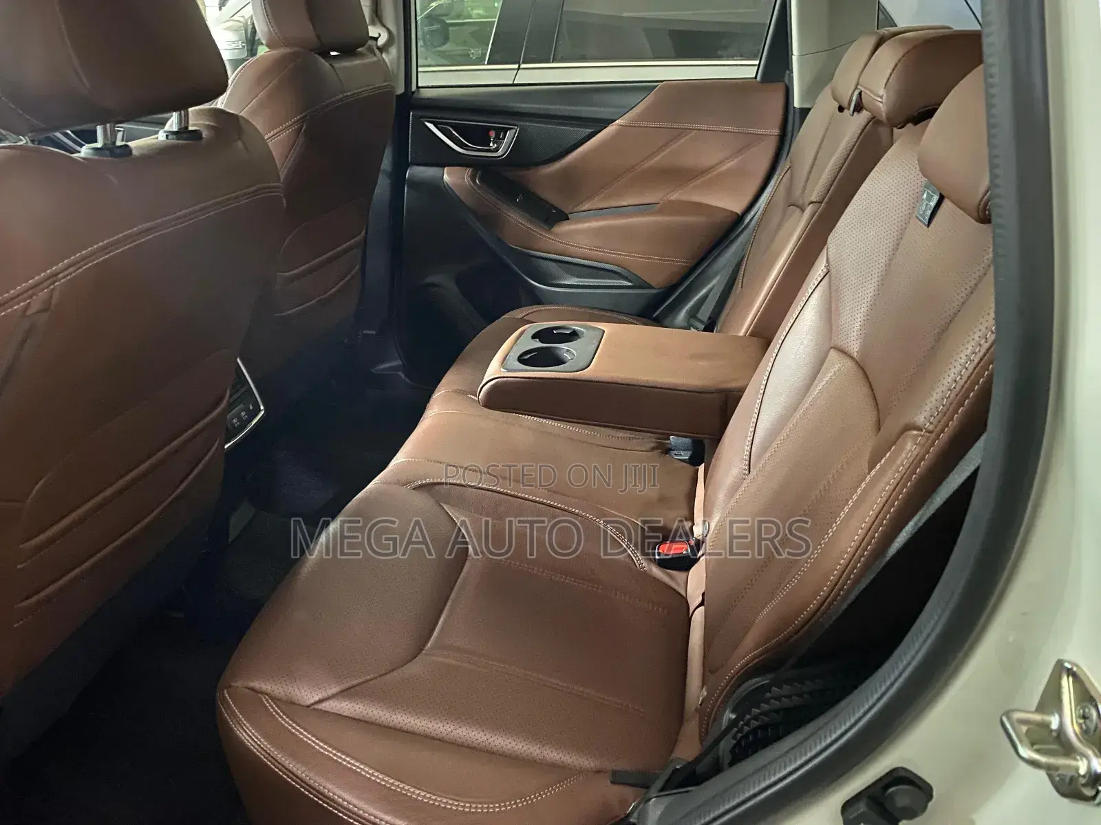 Subaru Forester 2018 White