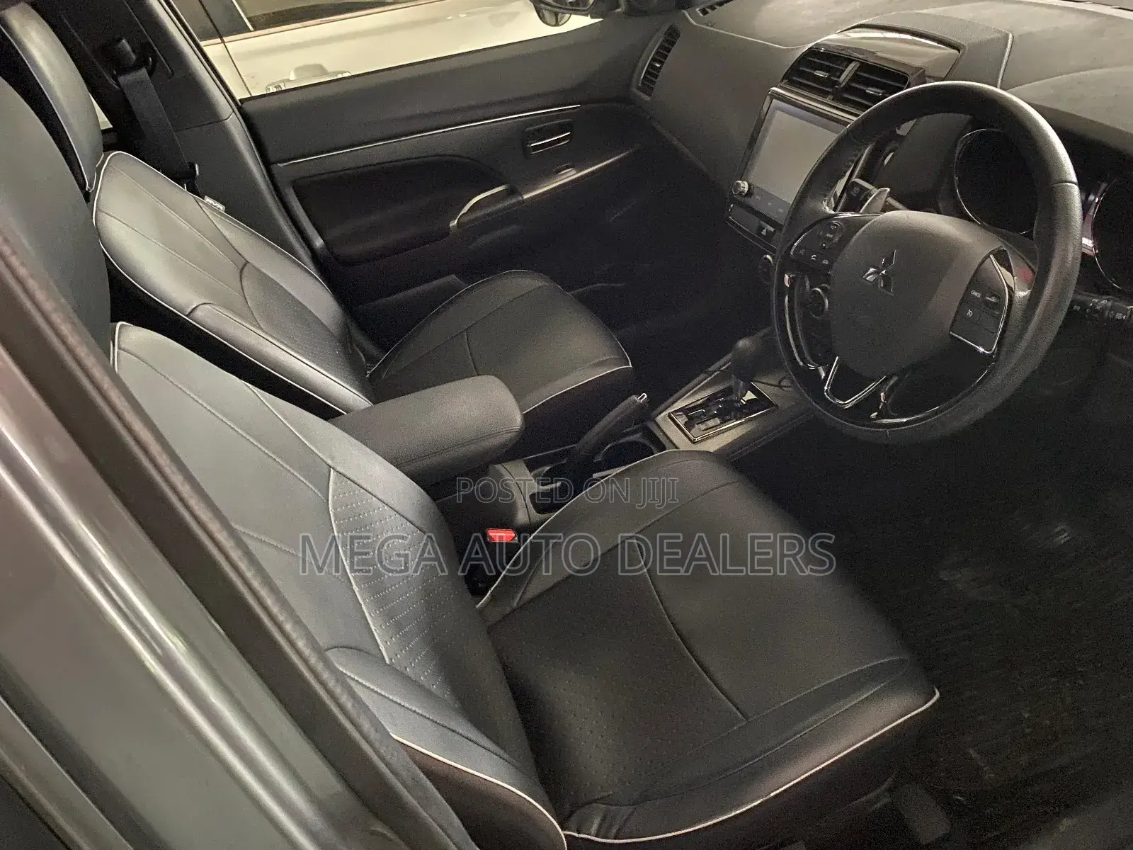 Mitsubishi RVR 2020 Silver