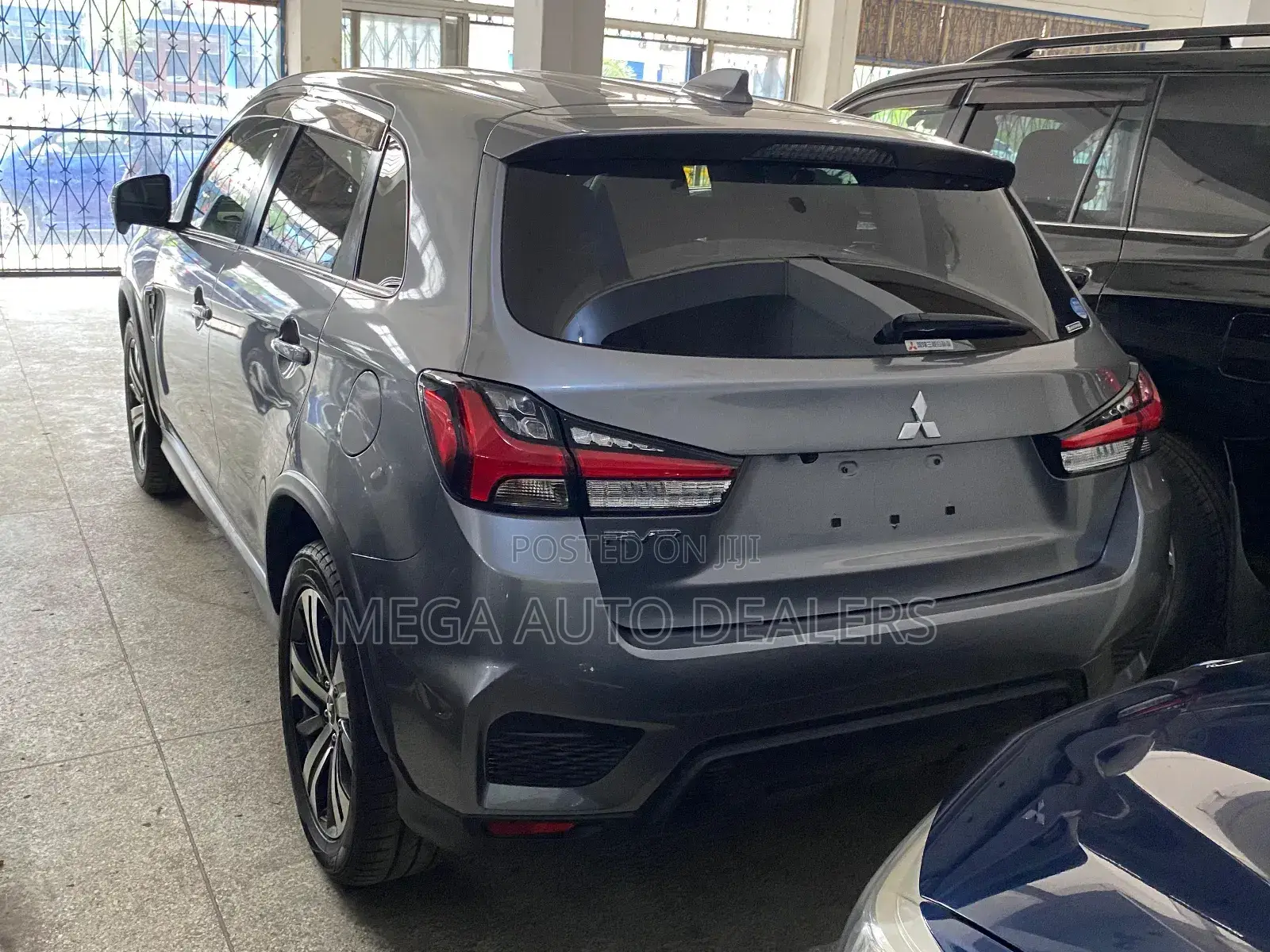 Mitsubishi RVR 2020 Silver