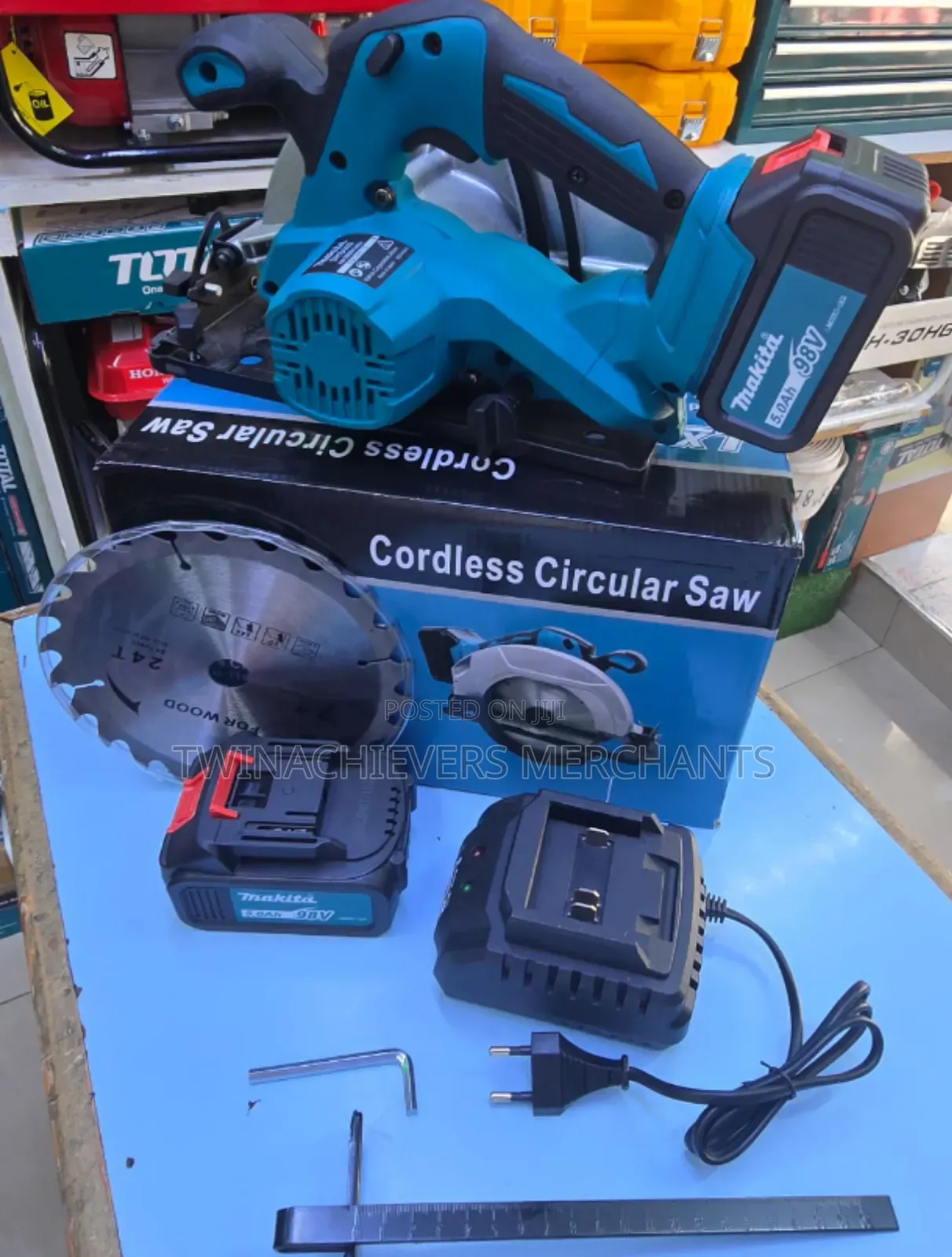 98v Makita Cordless/Rechargable Makita Circular Saw