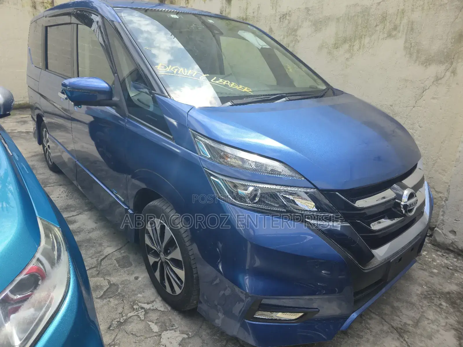 Nissan Serena 2018 Blue
