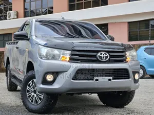 Toyota Hilux Revo Single Cab Deisel 2.4 RWD 2018 Silver