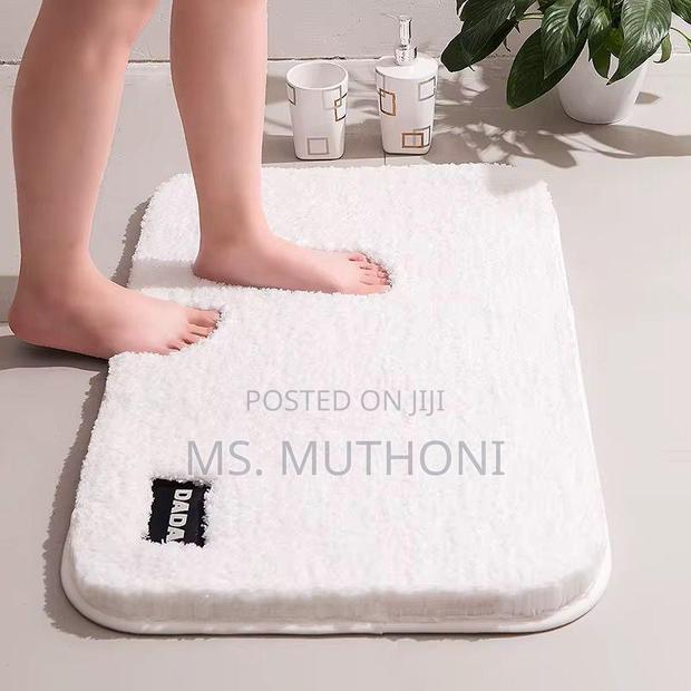 Plain Color Bathroom Mat Rubber Bottom Super Absorbent