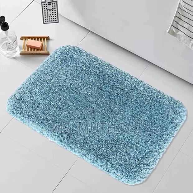Rubber Bottom Bathroom Absorbent Fluffy Mat - thumbnail 2