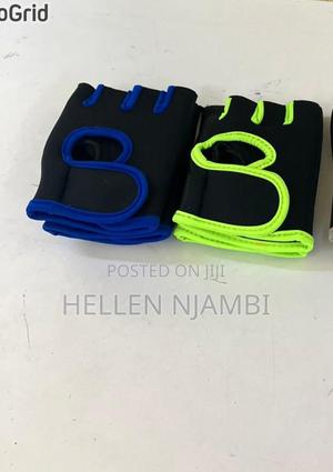 High Quality Exercise/Gym Gloves( Pair) - thumbnail 2