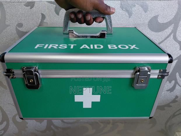 First Aid Box 34*23 Cm