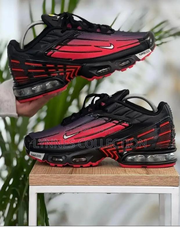 Nike Tn Plus - main view