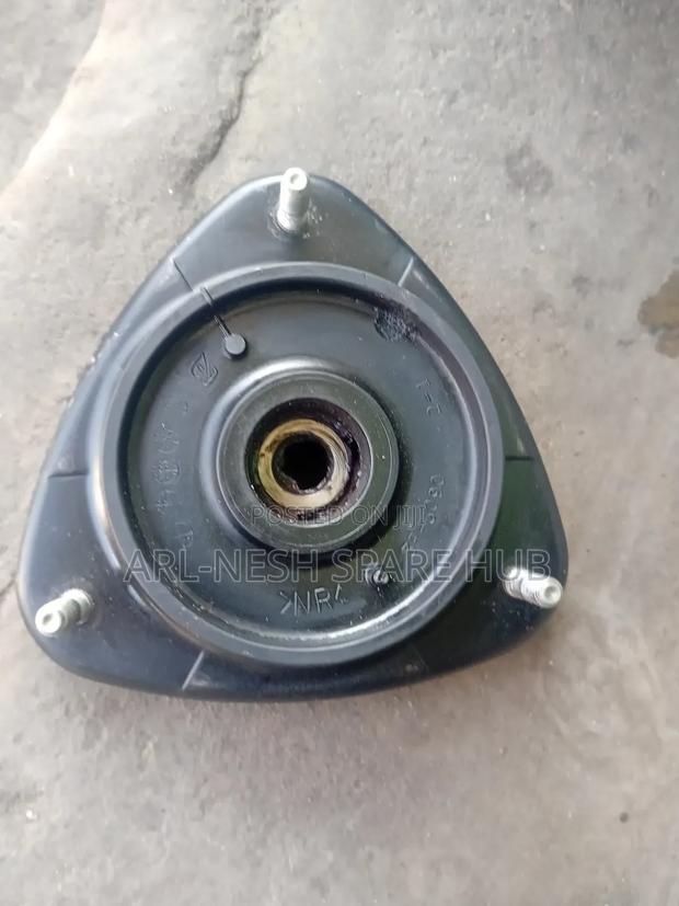 Subaru Legacy Bs9 Front Shock Absorber Mounting - thumbnail 3