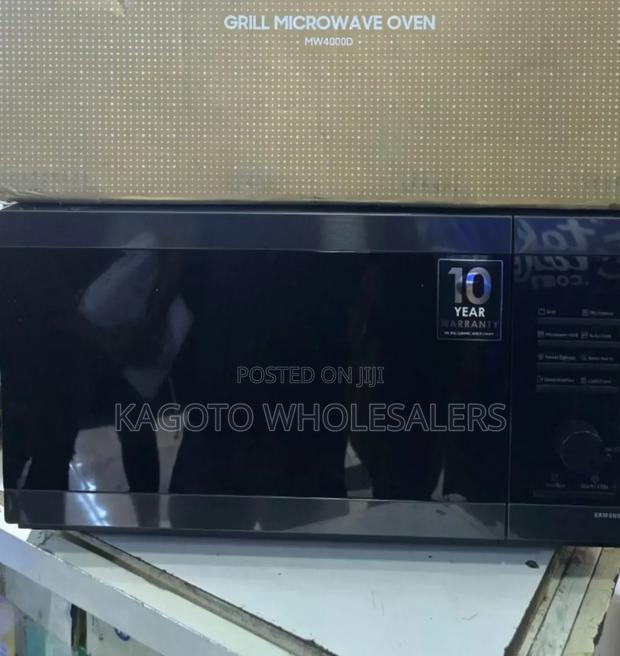 Samsung 23 Litres Microwave Oven With Grill Sm23l