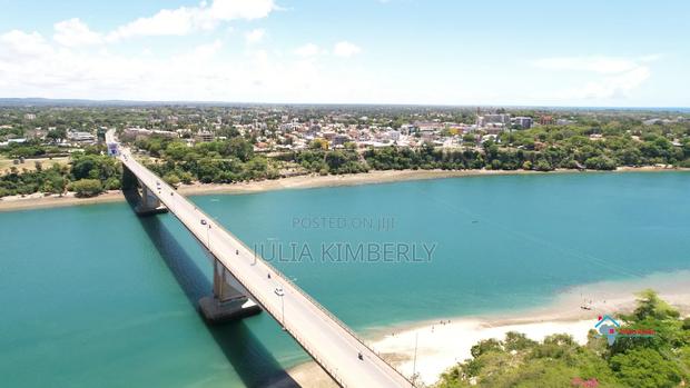 Bofa Beach Front 100 by 100 - thumbnail 5