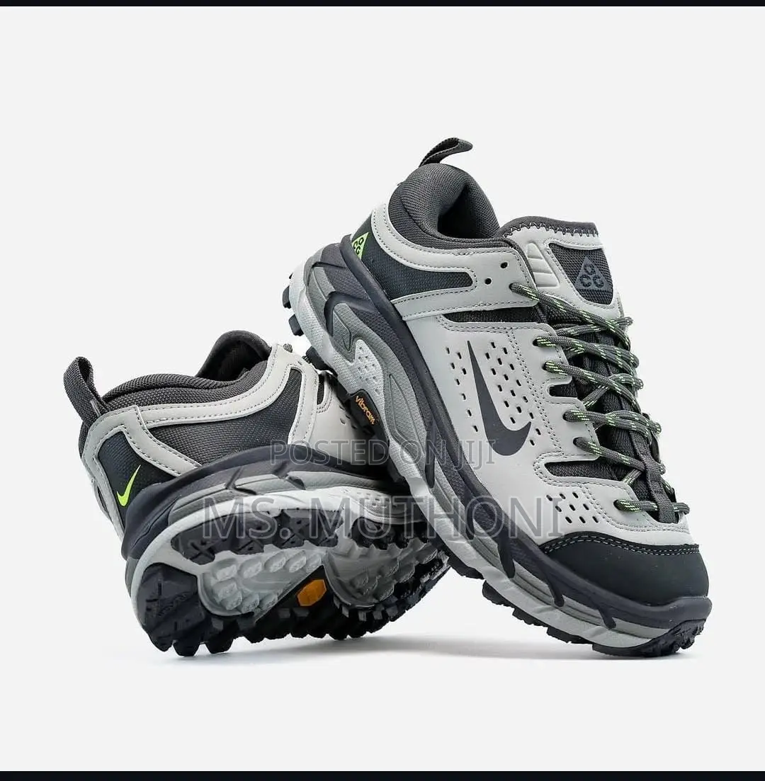 *Nike Acg "All Conditions Gear"* Sizes:40,41,42,43,44,45,46