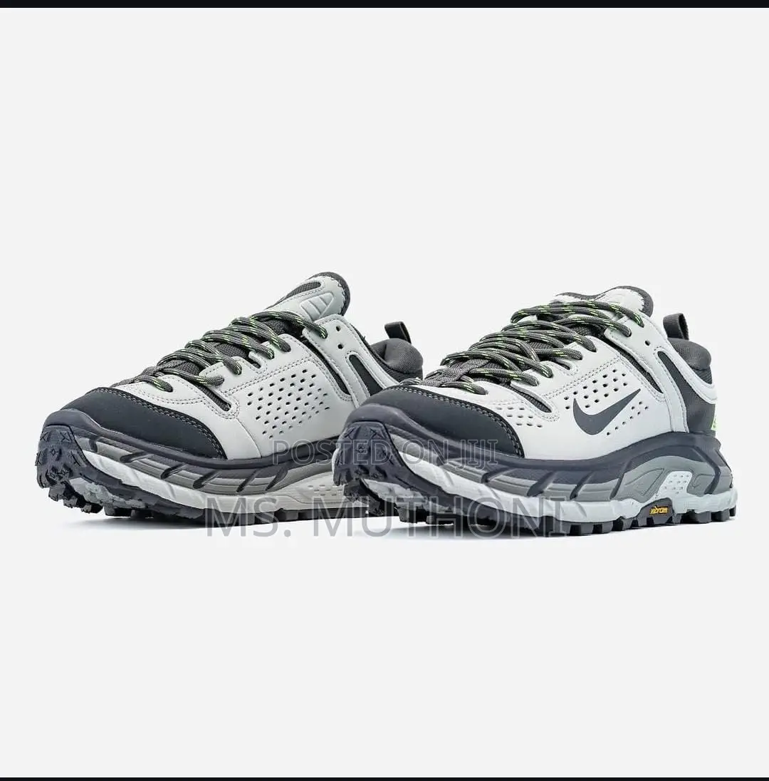 *Nike Acg "All Conditions Gear"* Sizes:40,41,42,43,44,45,46