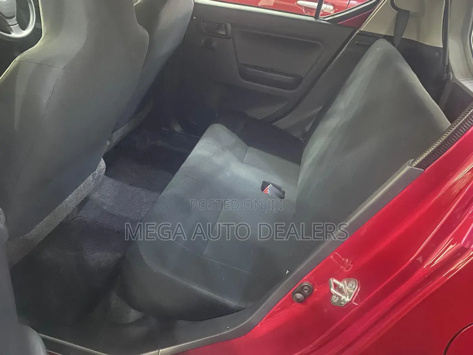 Daihatsu Mira 2018 Red