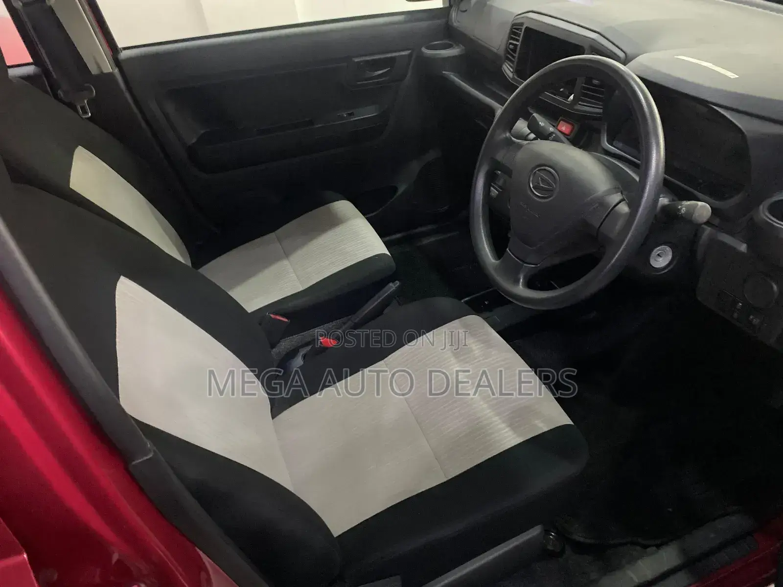 Daihatsu Mira 2018 Red