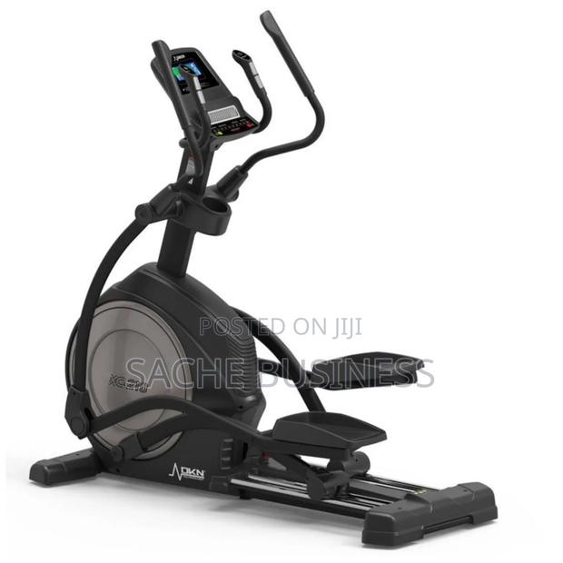 Commercial Elliptical Cross Trainer