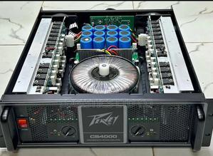 Peavey Cs4000 Heavy Duty Professional Power Amplifier 2000×2 - main view