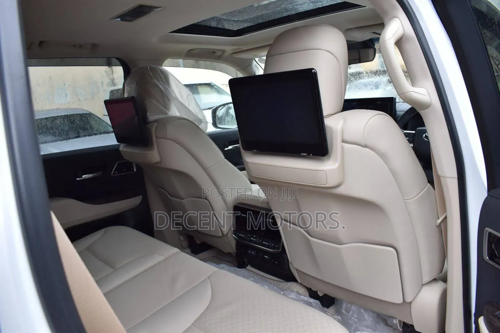 Toyota Land Cruiser 3.5 Petrol 4WD 2022 White