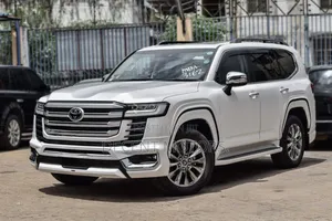 Toyota Land Cruiser 3.5 Petrol 4WD 2022 White